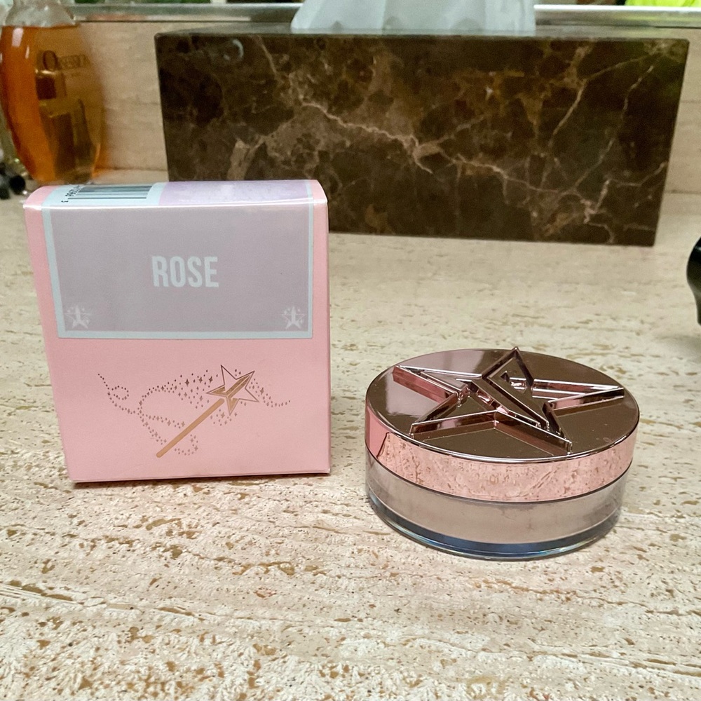 JEFREE STAR COSMETICS MAGIC STAR SETTING POWDER IN ROSE